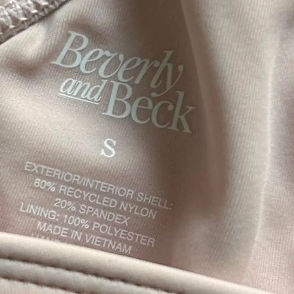 PacSun Beverly & Beck blush pink underwire crochet bikini set size small NWT